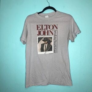 Elton John Breaking Hearts Tour Vintage tee